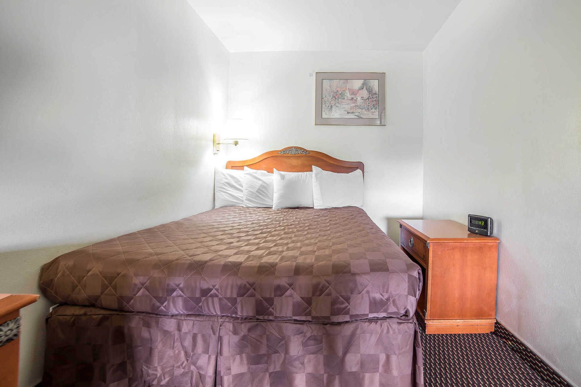 Rodeway Inn & Suites Pendleton Room photo
